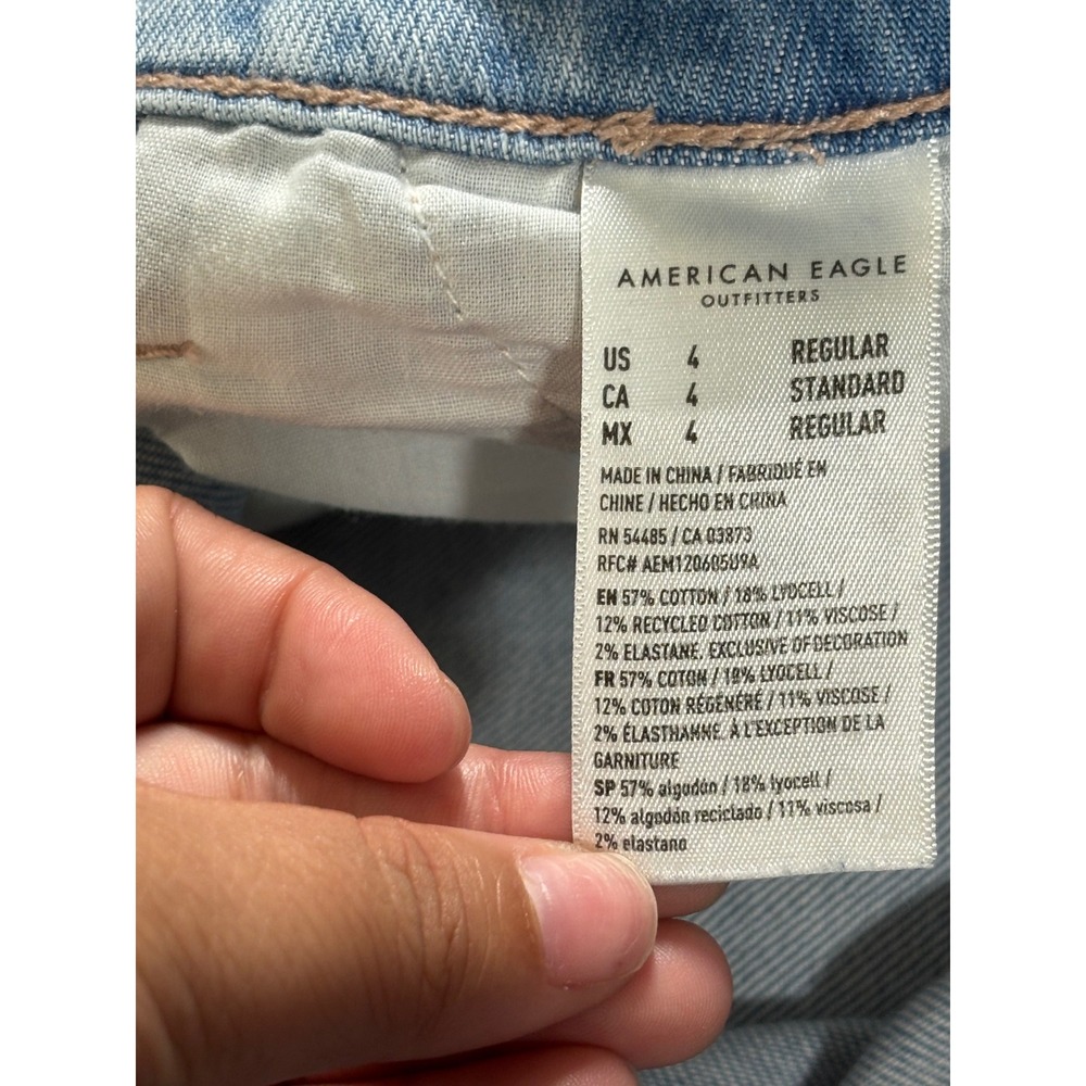 American Eagle Women 4 Regular Light Wash High Rise Wide Leg Cargo Jeans Stretch - Picture 3 of 14